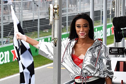 FIA про путаницу с флагом: Модель не виновата, дело в недопонимании