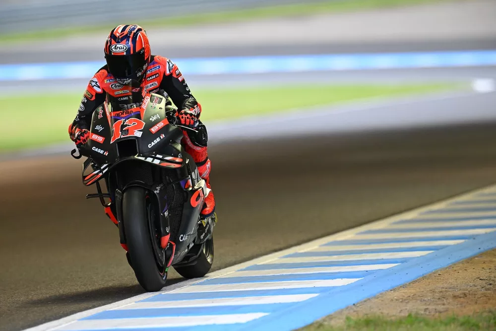 Maverick Vi&ntilde;ales, Aprilia Racing Team 
