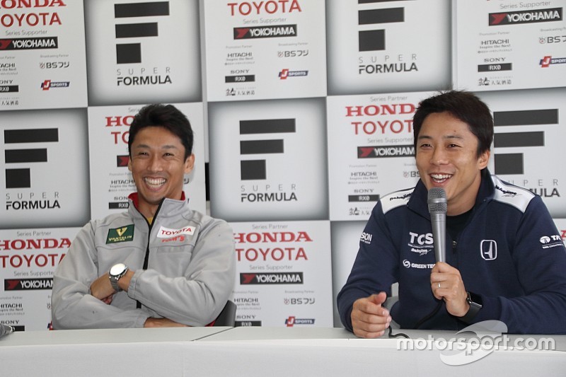 中嶋&伊沢、SF19テストを振り返る「早くこのクルマでレースがしたい」