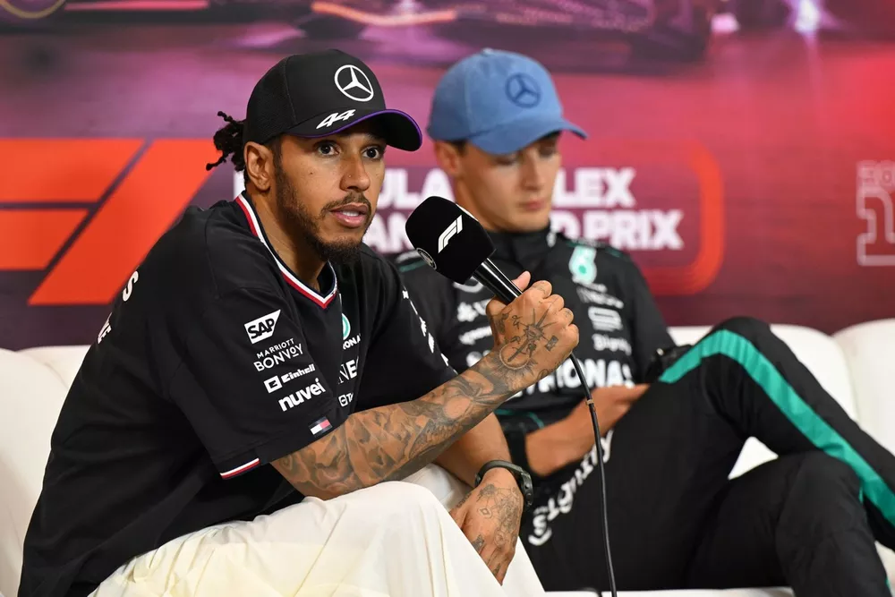 Lewis Hamilton, Mercedes-AMG F1 Team, 2nd position, George Russell, Mercedes-AMG F1 Team, 1st position, in the Press Conference