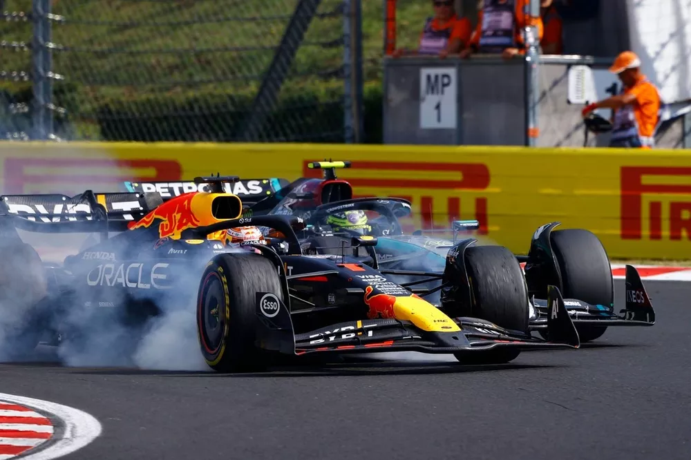 Max Verstappen, Red Bull Racing RB20, Lewis Hamilton, Mercedes F1 W15, collide