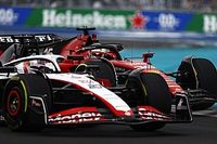 F1: Leclerc lamenta Ferrari "muito inconstante na corrida" em Miami