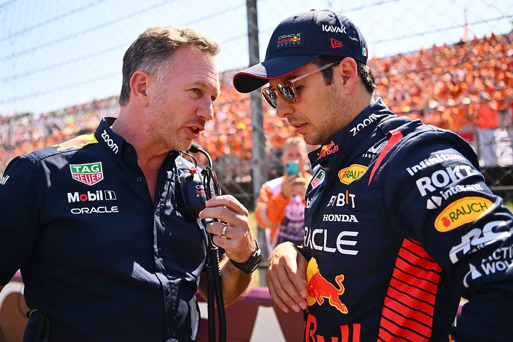 Sergio P&eacute;rez, Red Bull Racing, y Christian Horner, director de Red Bull Racing