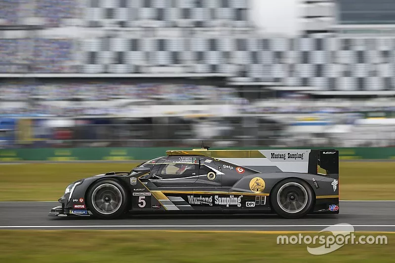 #5 Mustang Sampling Racing Cadillac DPi: Joao Barbosa, Filipe Albuquerque, Christian Fittipaldi