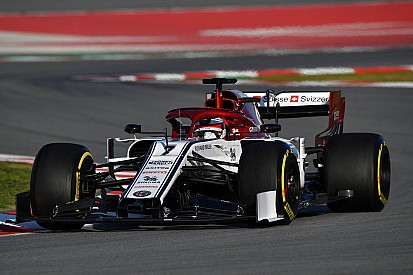 Wolff: Ferrari ve Alfa Romeo'nun ön kanat konsepti çok farklı