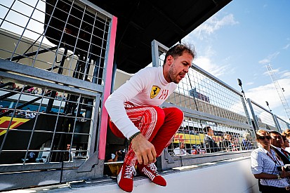 Hamilton totálisan demoralizálja Vettelt és a Ferrarit: marad 2019?