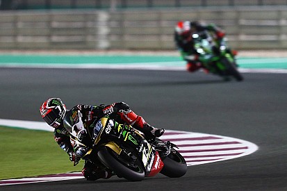 Losail, Warm-Up: Jonathan Rea più veloce di tutti anche sotto la pioggia