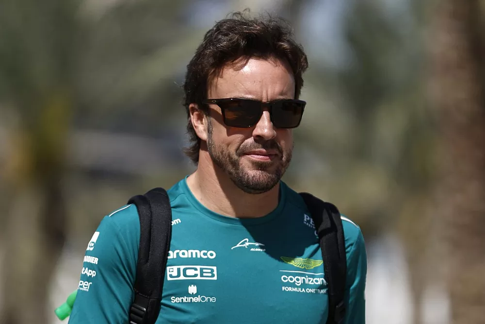 Fernando Alonso, Aston Martin F1 Team 