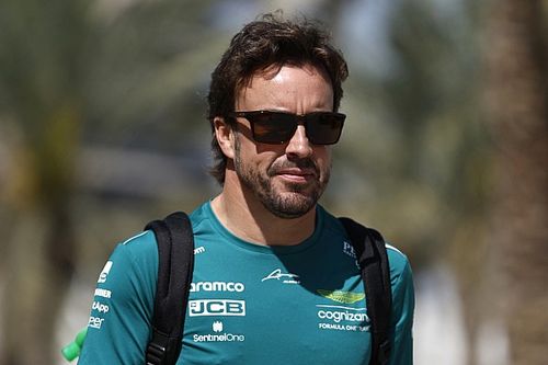 Alonso revela que compitió en F1 con huesos rotos en 2022
