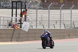 Razgatlioglu gana la primera en Argentina y da otro golpe al campeonato 