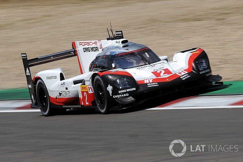 #2 Porsche Team Porsche 919 Hybrid: Timo Bernhard, Earl Bamber, Brendon Hartley