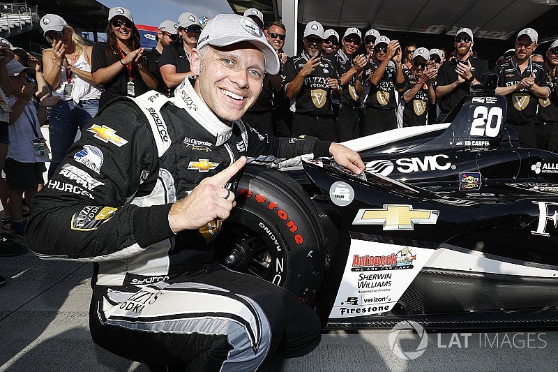 Carpenter se lleva la pole de la edición 102 de la Indy 500