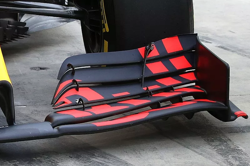 Red Bull Racing RB15 voorvleugel detail