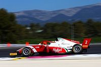 Enzo Fittipaldi sobe ao pódio com sobrinho de Michael Schumacher