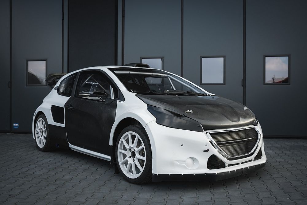 Peugeot 208 RX Supercar