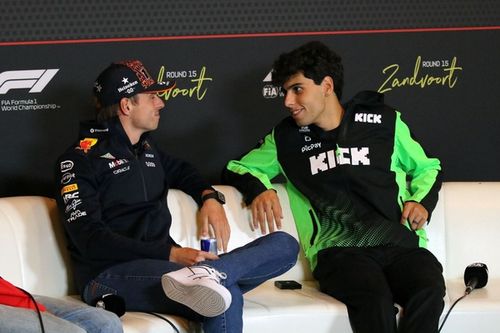 F1: "Uma das melhores reviravoltas da história", diz Bortoleto sobre retomada de Verstappen 