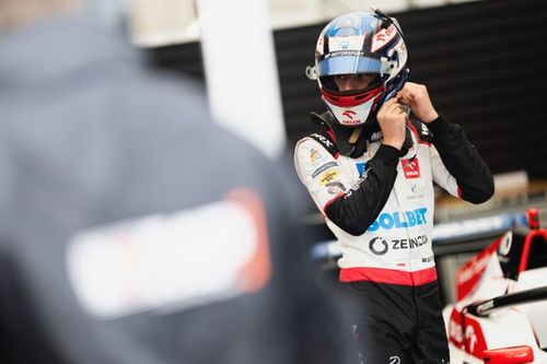 Gładysz wraca po testach