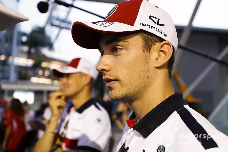Charles Leclerc, Sauber, en Marcus Ericsson, Sauber