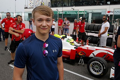Monger targets FIA F3 move after halo extraction test