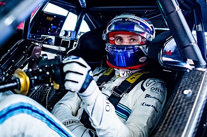 Sirotkin, DTM aracıyla ilk testini yaptı