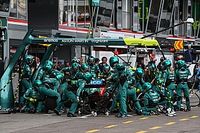 La estrategia, ¿culpa de Alonso o del equipo? Aston Martin responde