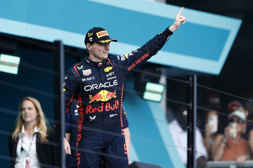 Max Verstappen, Red Bull Racing, c&eacute;l&egrave;bre sa victoire