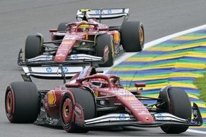 Los pilotos de Ferrari F1 responden al comentario de Elkann de "hablar menos"