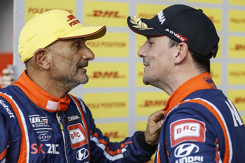 Michelisz és Tarquini is örömmel nyújt segítő kezet a másiknak, ha úgy alakul