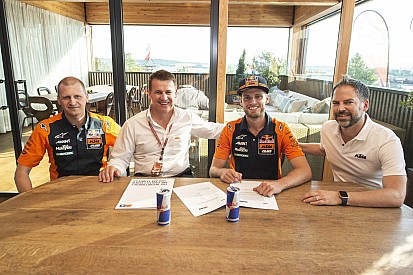 Binder lanjutkan kiprah bersama KTM Ajo Moto2