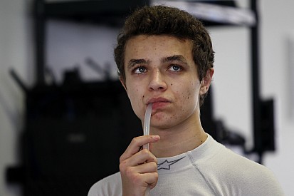 Norris quiere demostrar en Daytona que "está al nivel de Alonso"