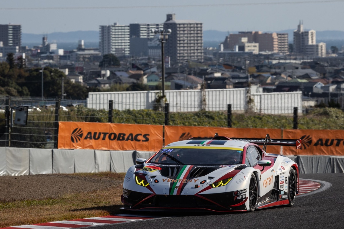 【値下げしました！】SUPER GT 37号車 楽天市場】トムス特注【2024年 GT第3戦 鈴鹿仕様】37号車