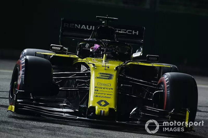 Daniel Ricciardo, Renault F1 Team R.S.19