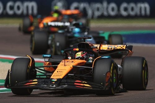 El límite de gastos ayudó a McLaren en la F1 2025, cree Toto Wolff
