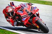 Bagnaia lidera el FP2 de MotoGP con Márquez y Martín a una décima