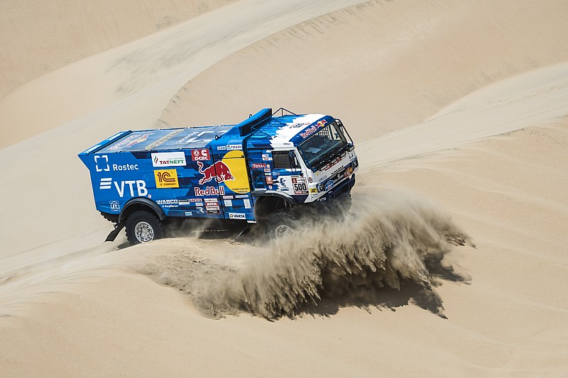 Nikolaev se encamina a su cuarto título en el Rally Dakar