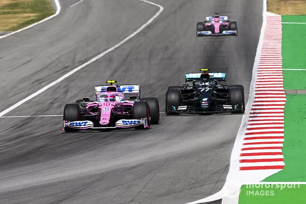 Lance Stroll, Racing Point RP20, devance Valtteri Bottas, Mercedes F1 W11 EQ Performance, et Sergio Perez, Racing Point RP20