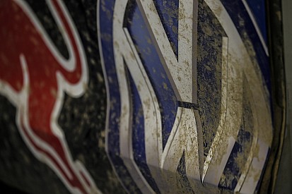 Черговий скандал. Volkswagen відкликає продані тестові машини