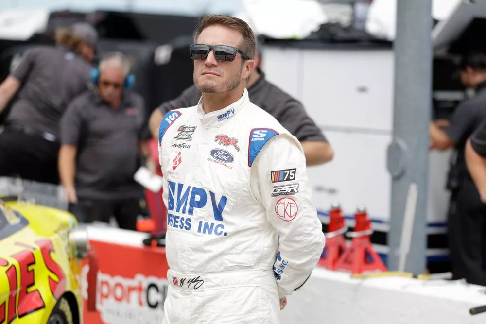 JJ Yeley, Rick Ware Racing, Macc Door Systems Ford Mustang