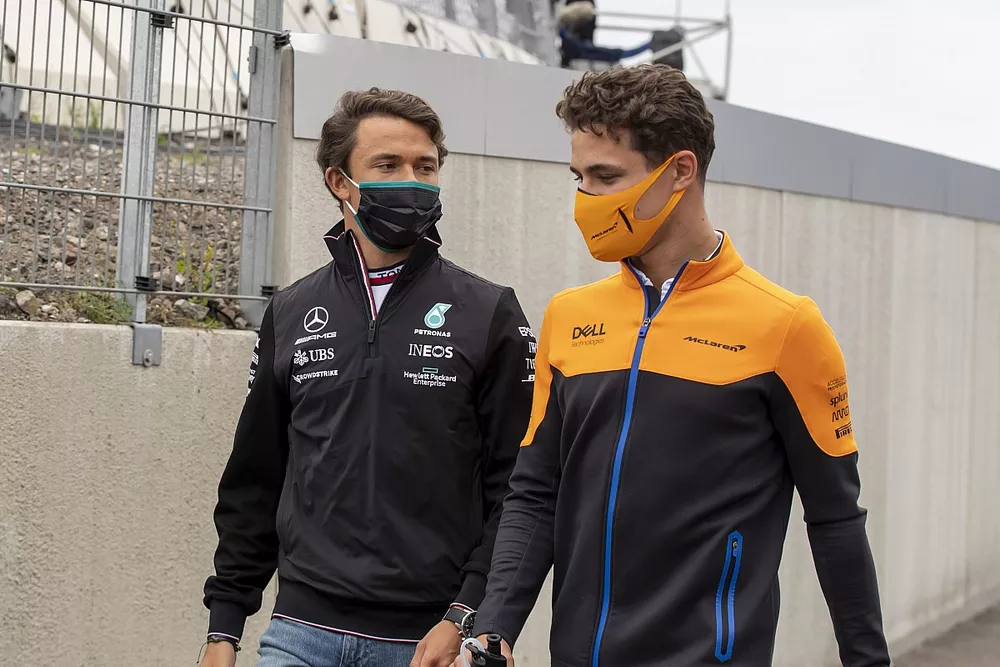 Nyck de Vries en Lando Norris, McLaren