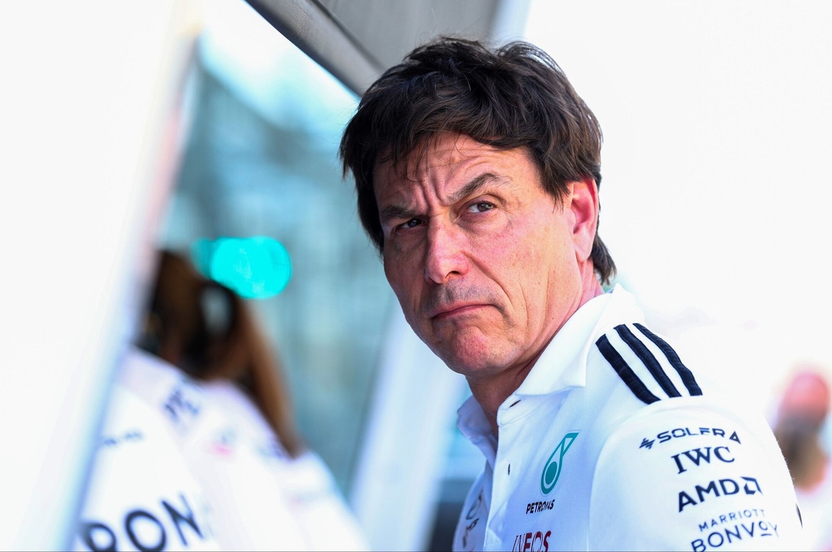 F1: Em meio a rumores de possível saída de Verstappen, Wolff acredita que Red Bull precisará de 'milagre' em 2026
