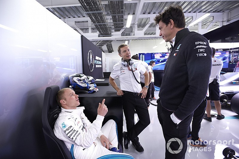 Bottas diminta samai performa Hamilton