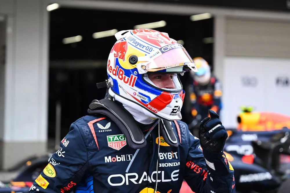 Max Verstappen, Red Bull Racing, 1e positie, in Parc Ferme