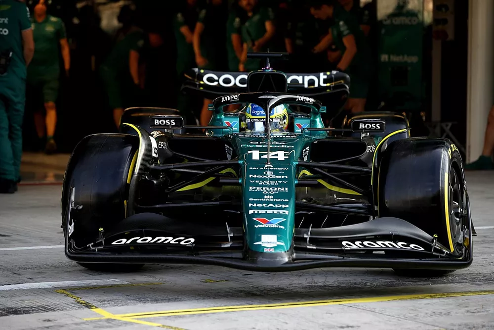 Fernando Alonso, Aston Martin AMR23 