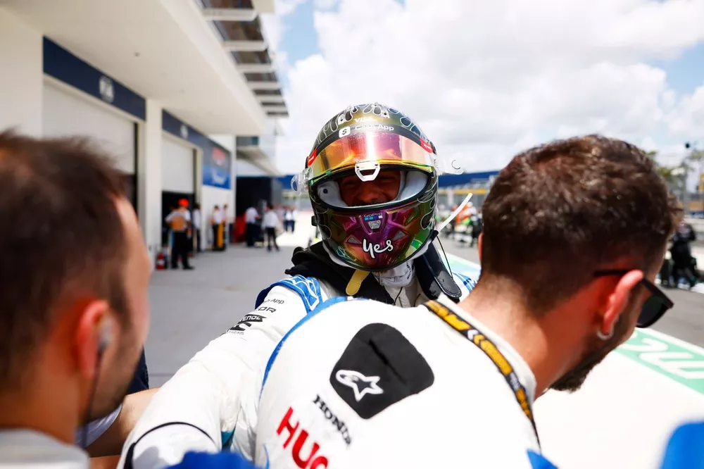 Daniel Ricciardo, RB F1 Team, celebrates in Parc Ferme