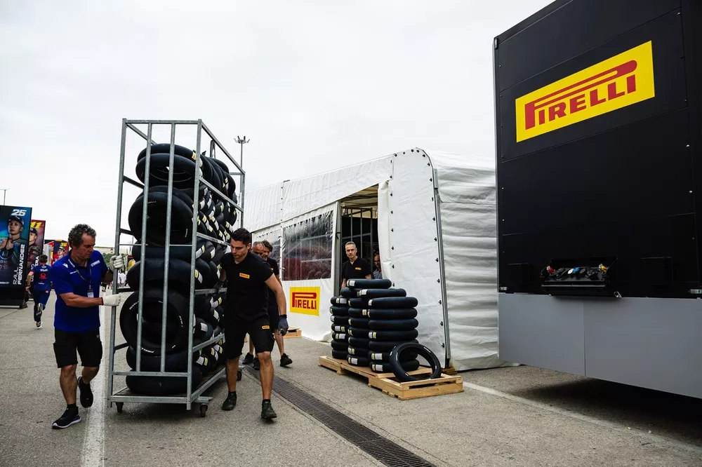Pirelli tyres