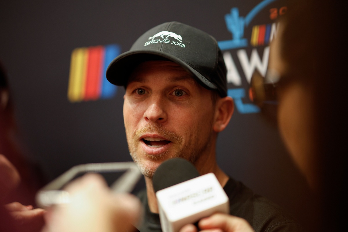 Denny Hamlin wants apology from SiriusXM NASCAR host over lawsuit criticism