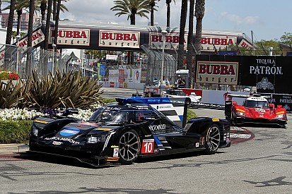 La passe de trois pour le Taylor Racing à Long Beach, chaos dans le peloton