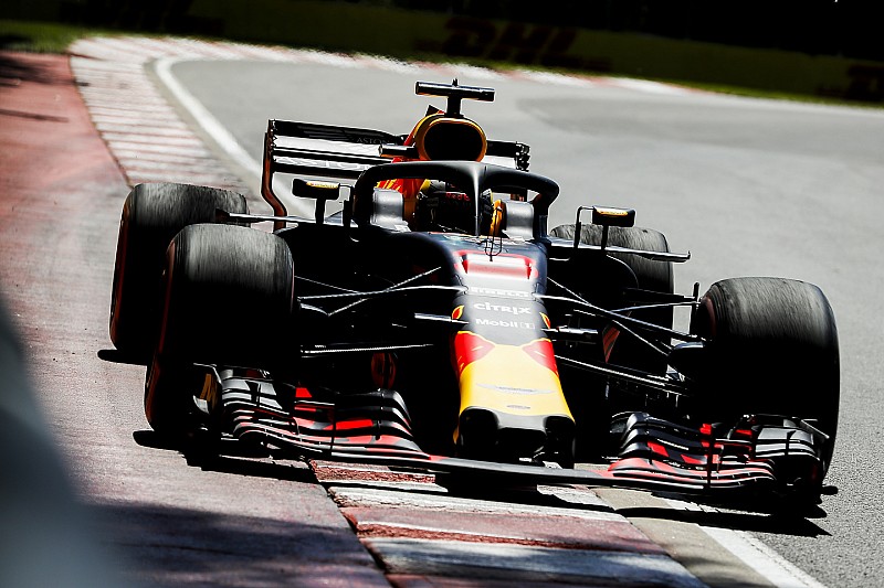 Ricciardo cambió al set-up de Verstappen