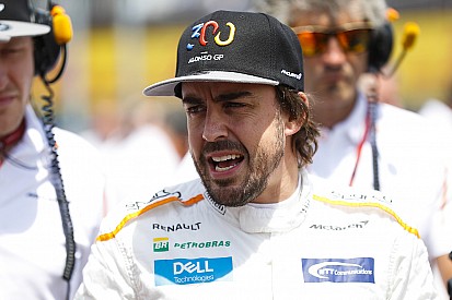 Villeneuve: „Alonso nem haragudhat a világra, saját magának köszönheti ezt”