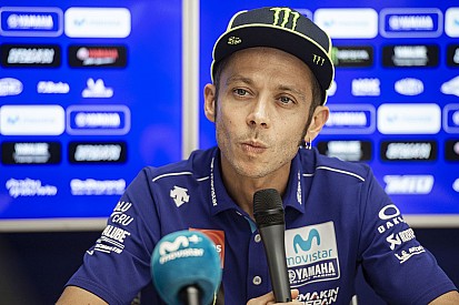 Rossi cree que la gente ha sido muy dura con Fenati